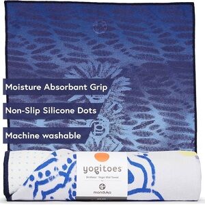 manduka Yogitoes Blue and White Skidless Yoga Mat Towel